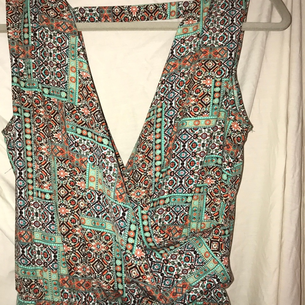 Perfect condition romper - Picture 2 of 3